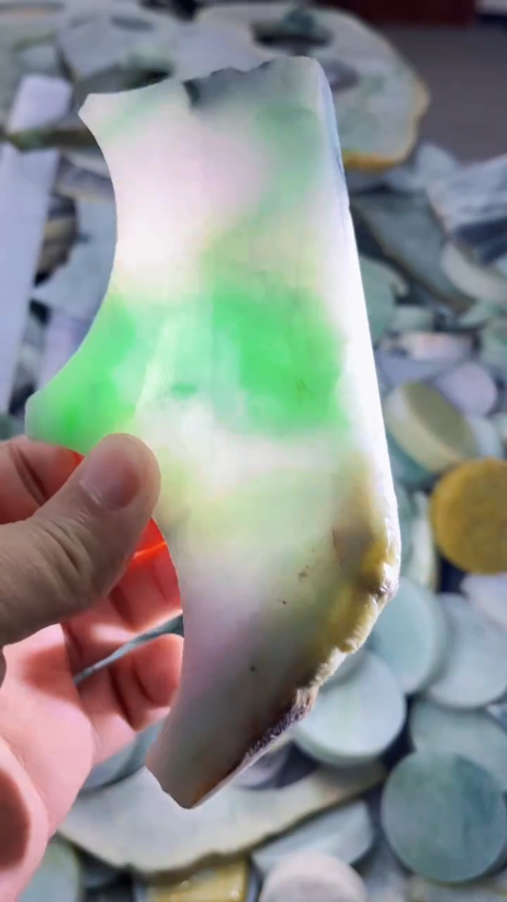 【闪购商品】翡翠挂件未镶嵌A货康壹169