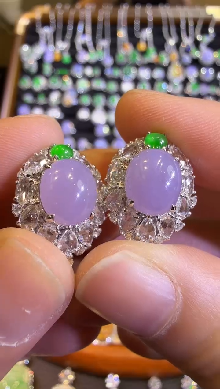 翡翠18K金镶嵌耳饰紫罗兰粉紫蛋面耳包