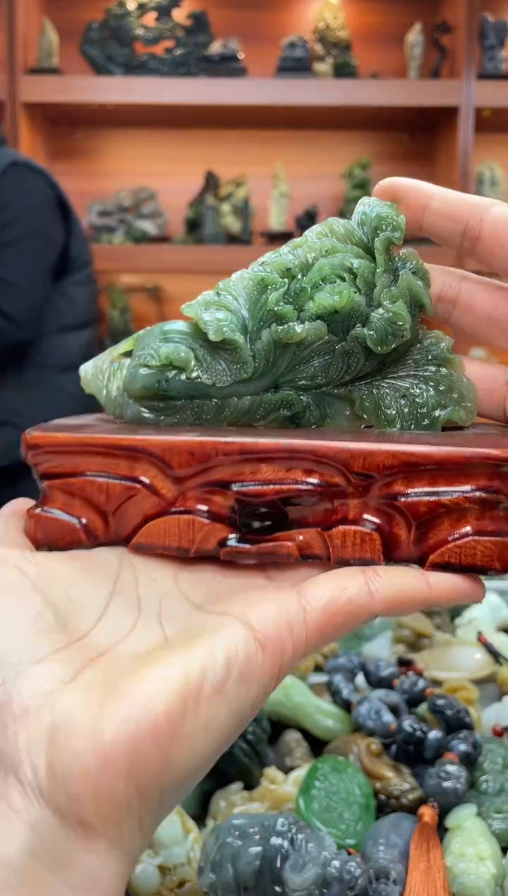 未镶嵌和田玉摆件1