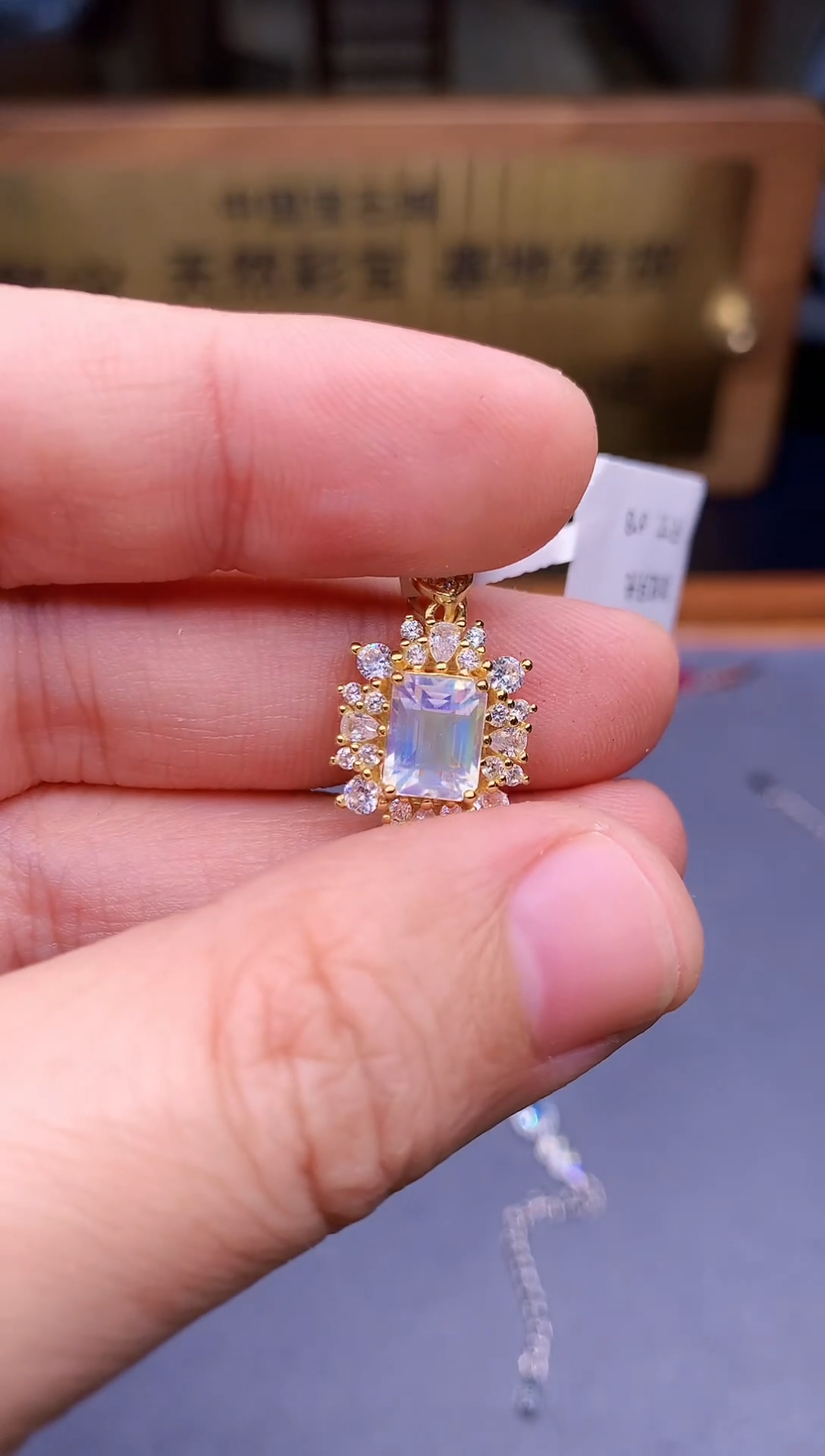 【闪购商品】月光石颈饰银S925镶嵌........