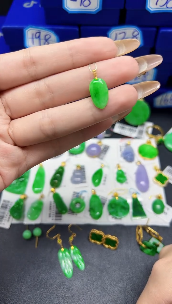 【闪购商品】翡翠颈饰18K金镶嵌Y缅料A货/支持复检/一件