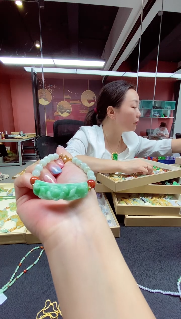 颈饰未镶嵌翡翠翡翠手串