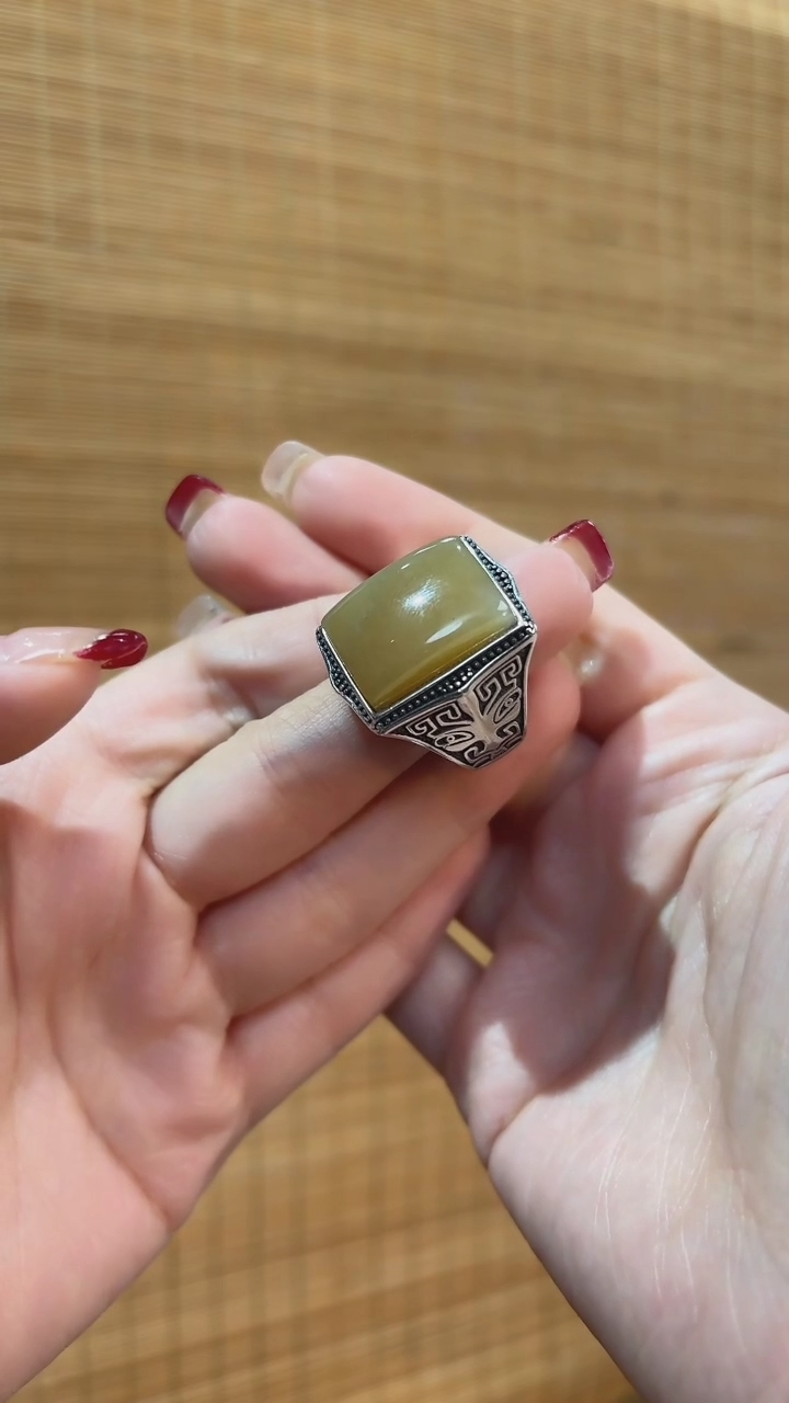 【闪购商品】和田玉戒指银S925镶嵌戒指