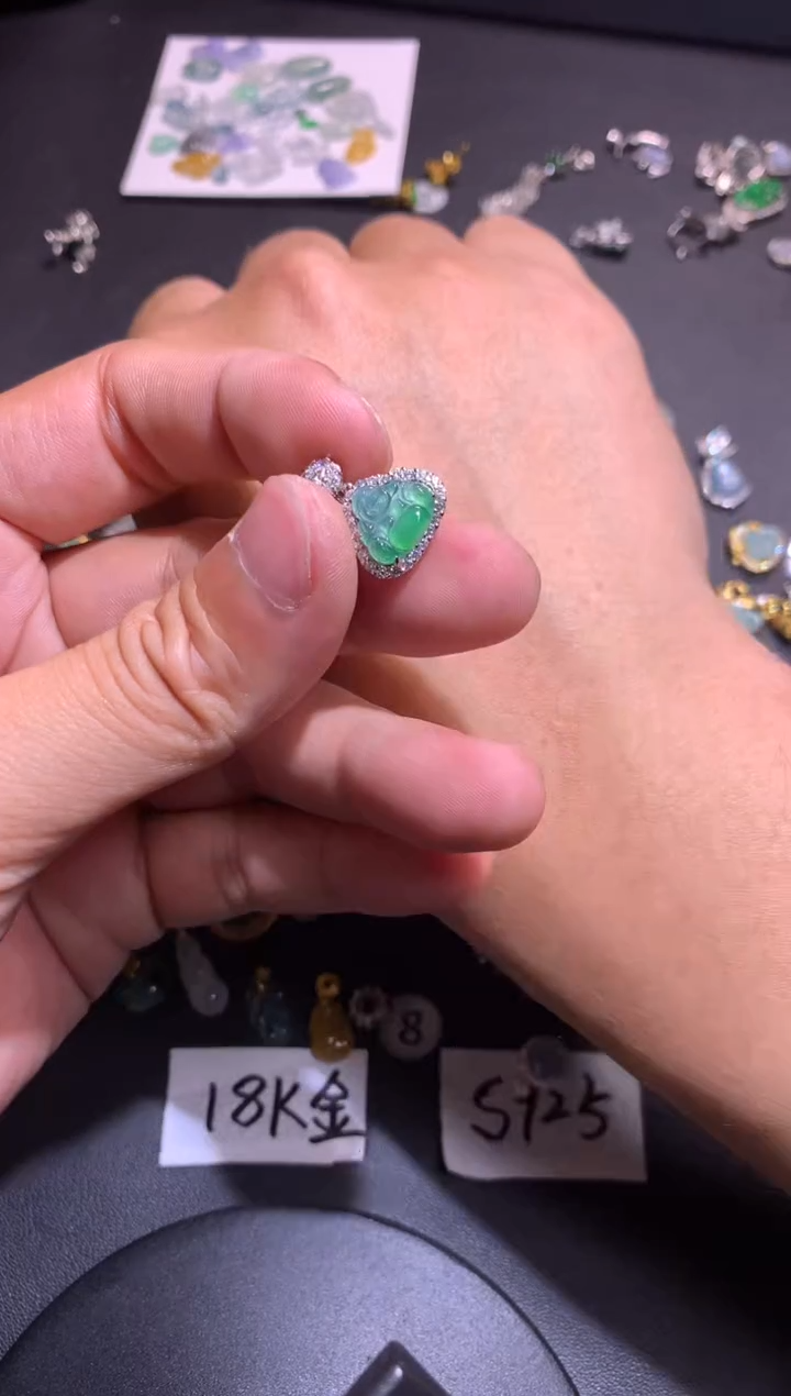 【闪购商品】翡翠吊坠(不含链)银S925镶嵌1