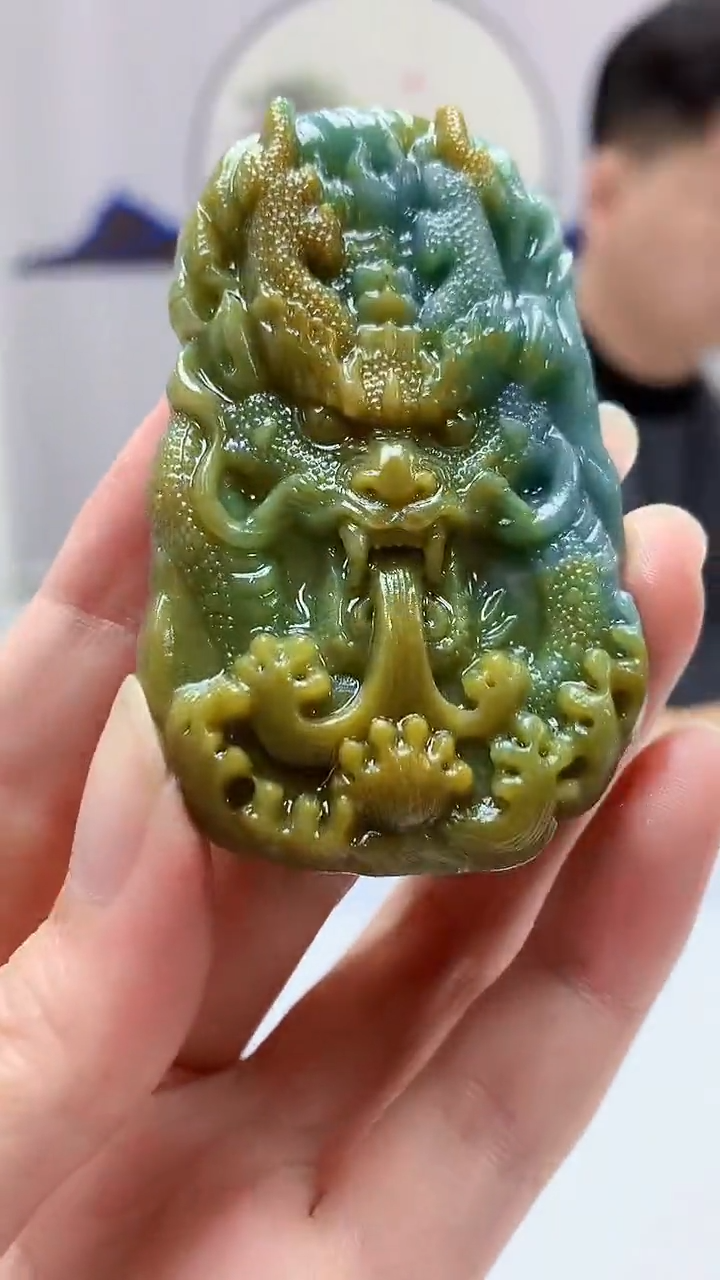 【闪购商品】定制翡翠未镶嵌4917zm-毛货挂件龙牌164