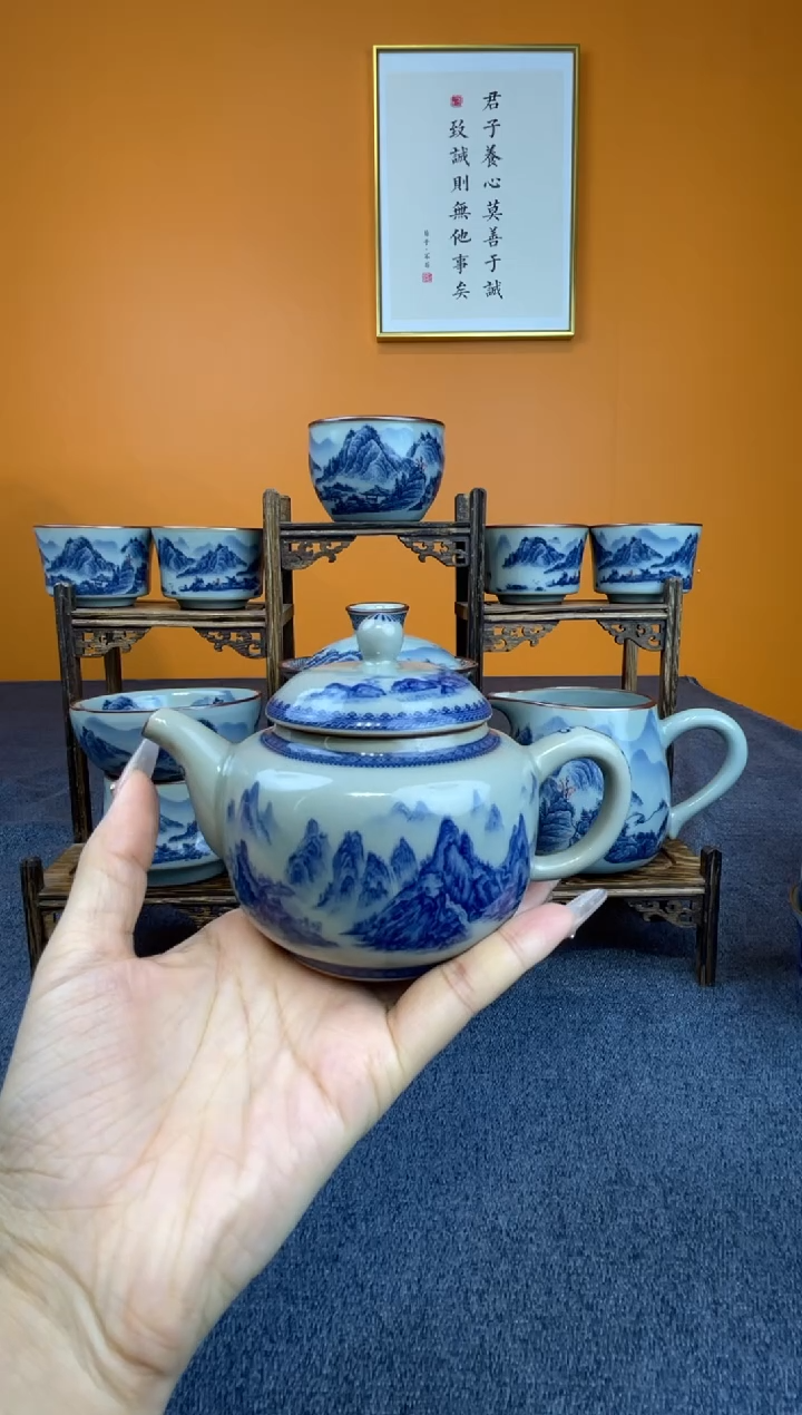 H**K景德镇千里江山壶