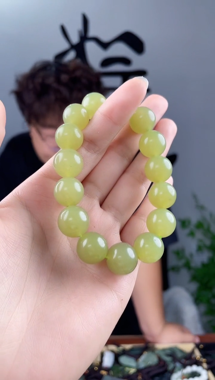 和田玉未镶嵌颈饰拍一发一，多样性发货