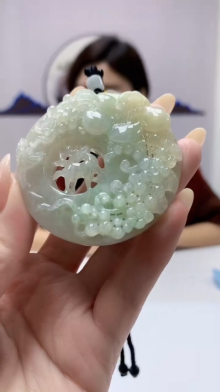 【闪购商品】定制翡翠未镶嵌4829DD-毛货挂件68