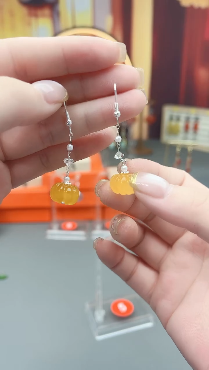 未镶嵌耳钉玛瑙/玉髓W06 