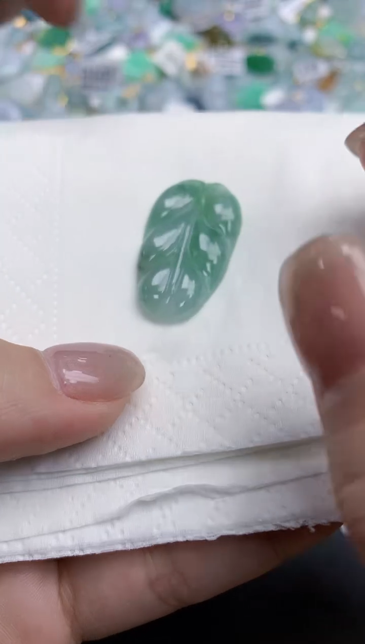 【闪购商品】翡翠颈饰未镶嵌天然缅甸翡翠A货