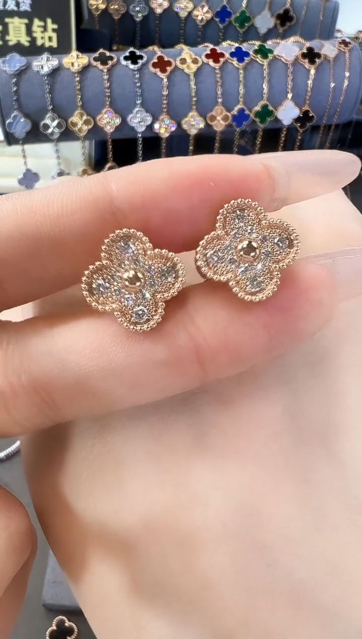 【闪购商品】钻石耳饰18K金镶嵌18K耳拍