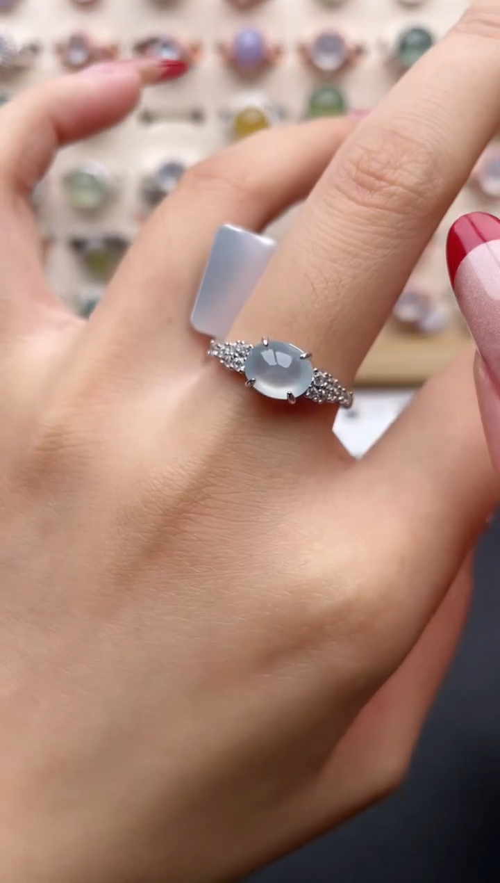 【闪购商品】翡翠戒指银S925镶嵌一物一证一礼盒