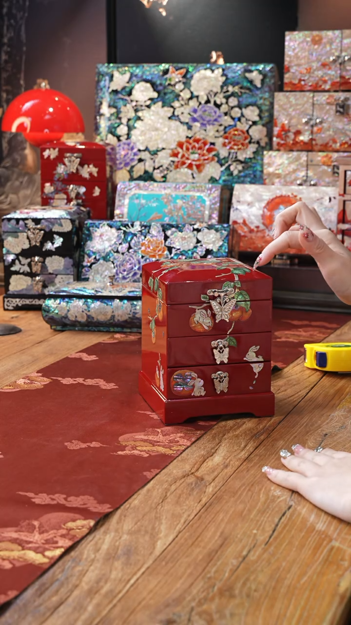 【闪购商品】瓷片豆包儿推荐螺钿摆件