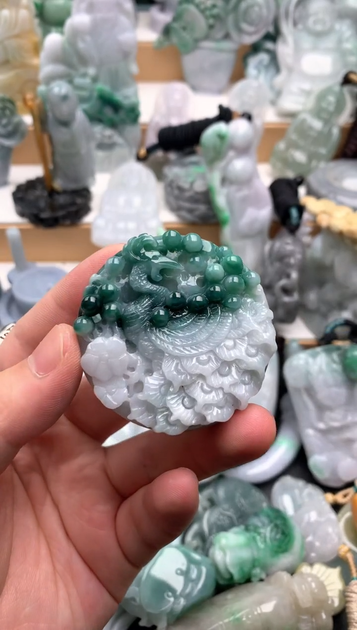 吊坠(不含链)未镶嵌翡翠1