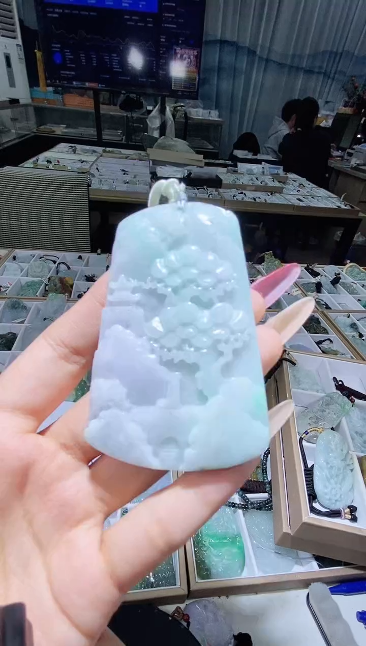 【闪购商品】翡翠颈饰未镶嵌天然缅甸翡翠A货未镶嵌