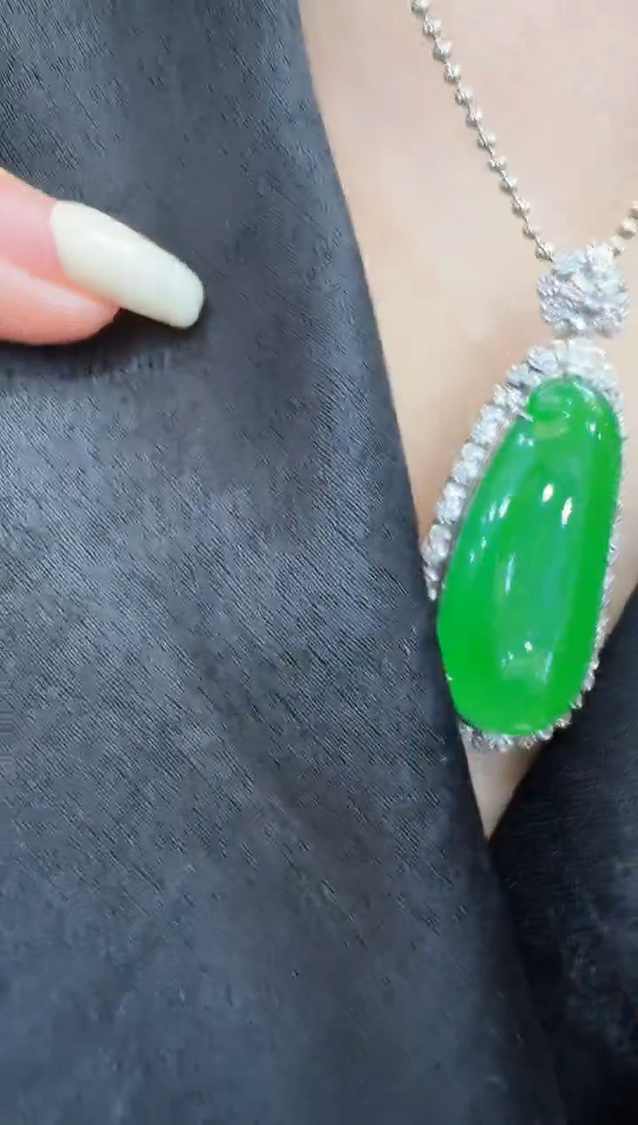 翡翠18K金镶嵌吊坠(不含链)多样性团购发一件