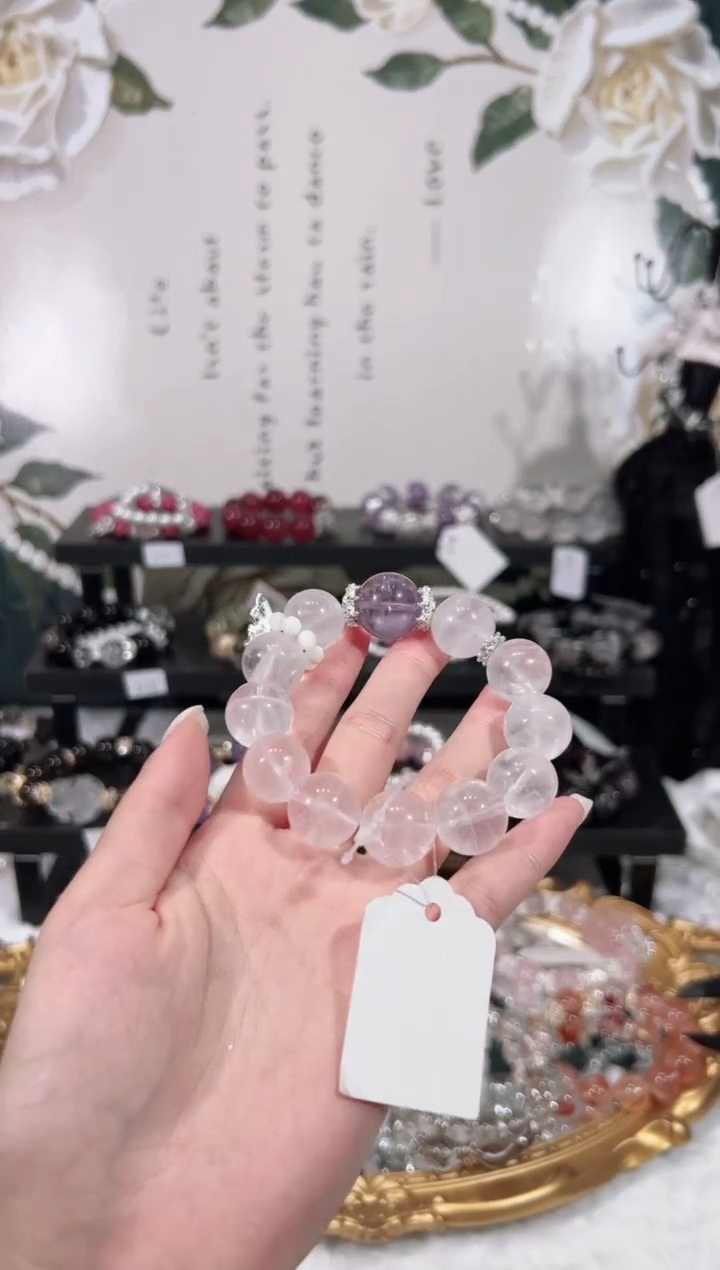 【闪购商品】水晶手链未镶嵌天然水晶默认微瑕 多样性发货发其一