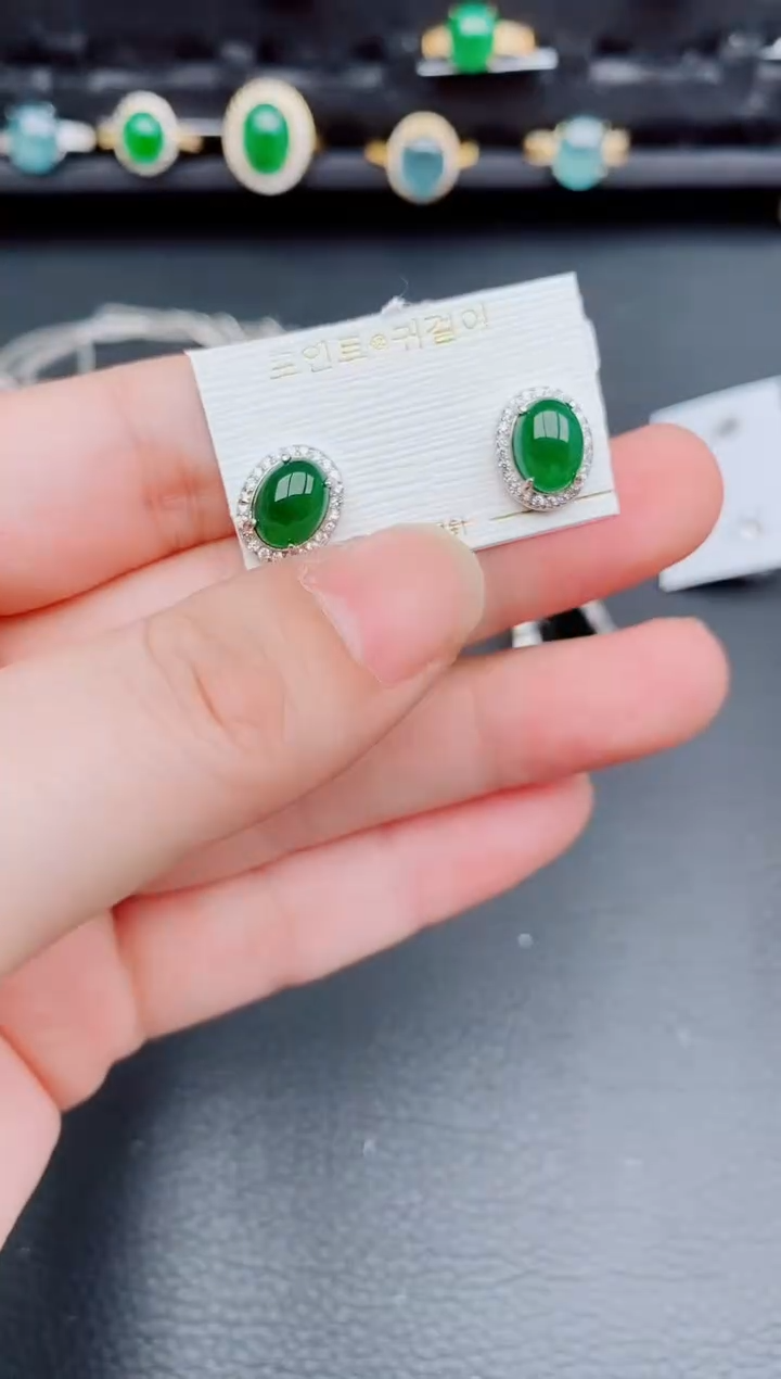 【闪购商品】翡翠耳饰银S925镶嵌天然a货翡翠264