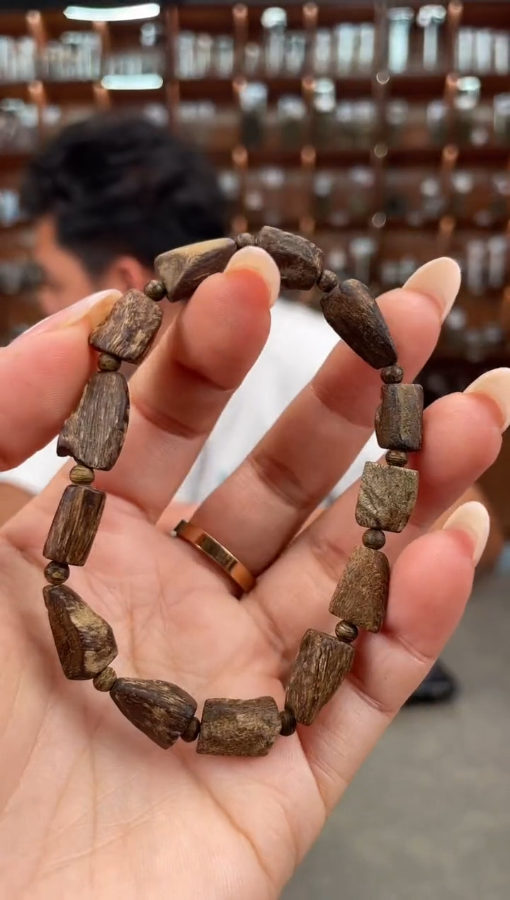 【闪购商品】沉香手串16号沉水文莱多样性发一条