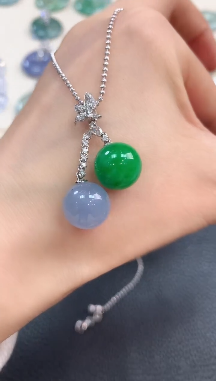 【闪购商品】翡翠吊坠(不含链)18K金镶嵌b33多样性一件发货