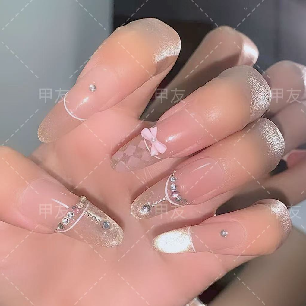 【柏林少女】纯手工穿戴公主风紫色猫眼显白贴片爆闪高级温柔美甲