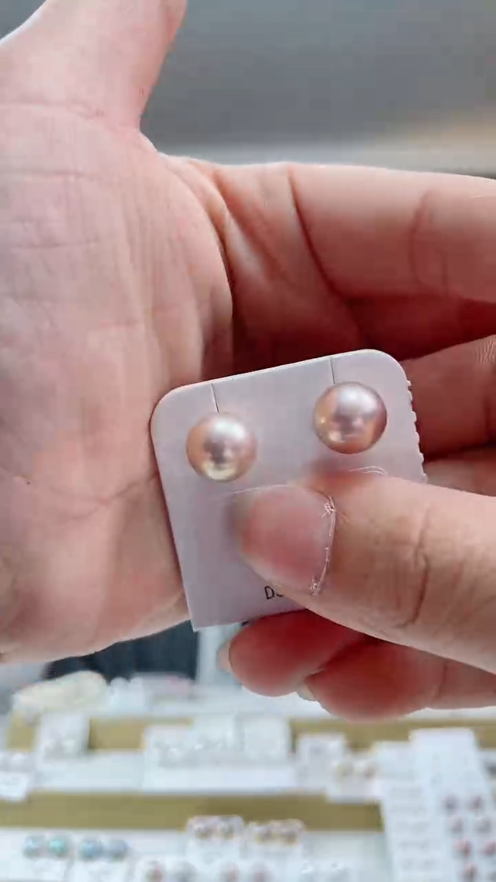 18K金镶嵌淡水珍珠耳饰紫珠K金素钉@@M25