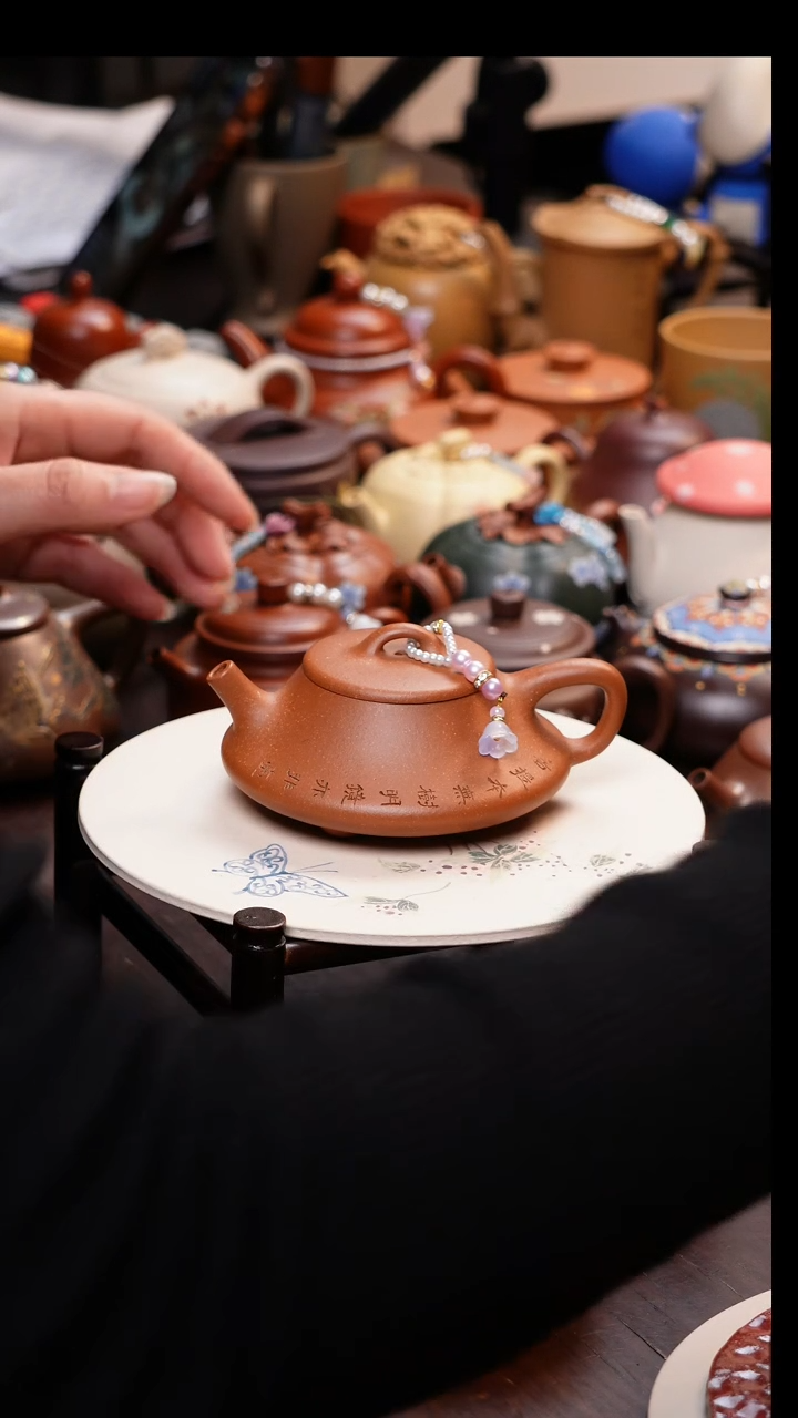 【闪购商品】妮原矿紫砂手工杯子朱