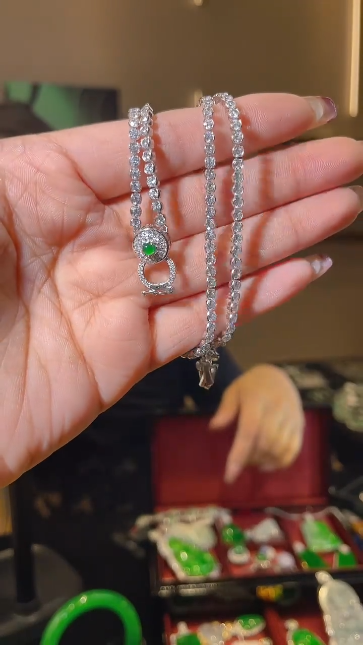 【闪购商品】翡翠项链银S925镶嵌天然翡翠A货