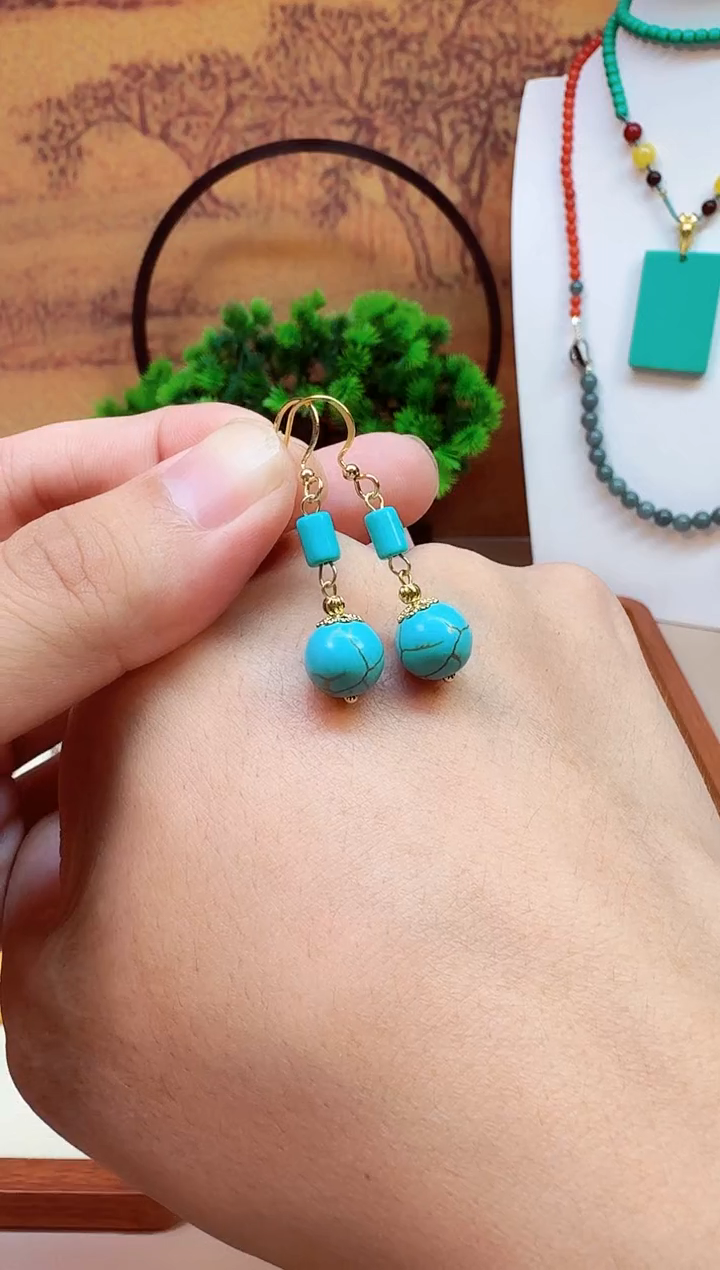 玛瑙/玉髓耳钉14K金镶嵌E411