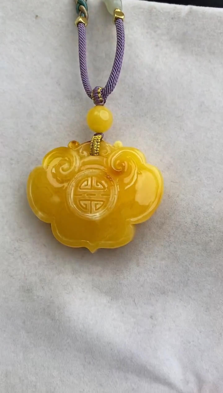 未镶嵌琥珀裸石10521115-吊坠