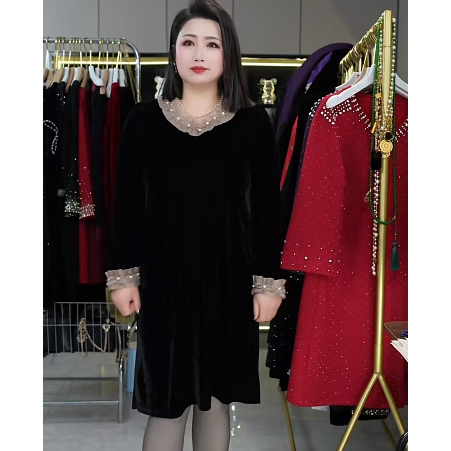 时尚洋气花边领钉珠显瘦遮肉百搭连衣裙女