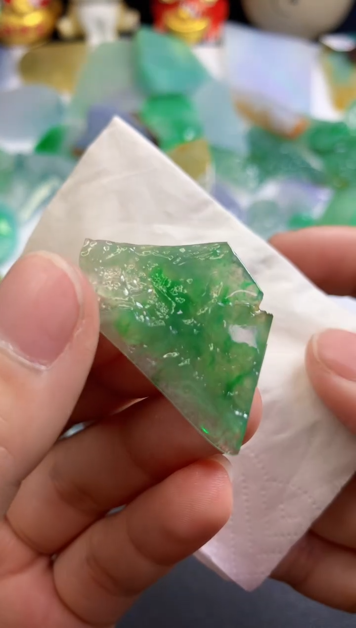 【闪购商品】翡翠吊坠(不含链)未镶嵌707