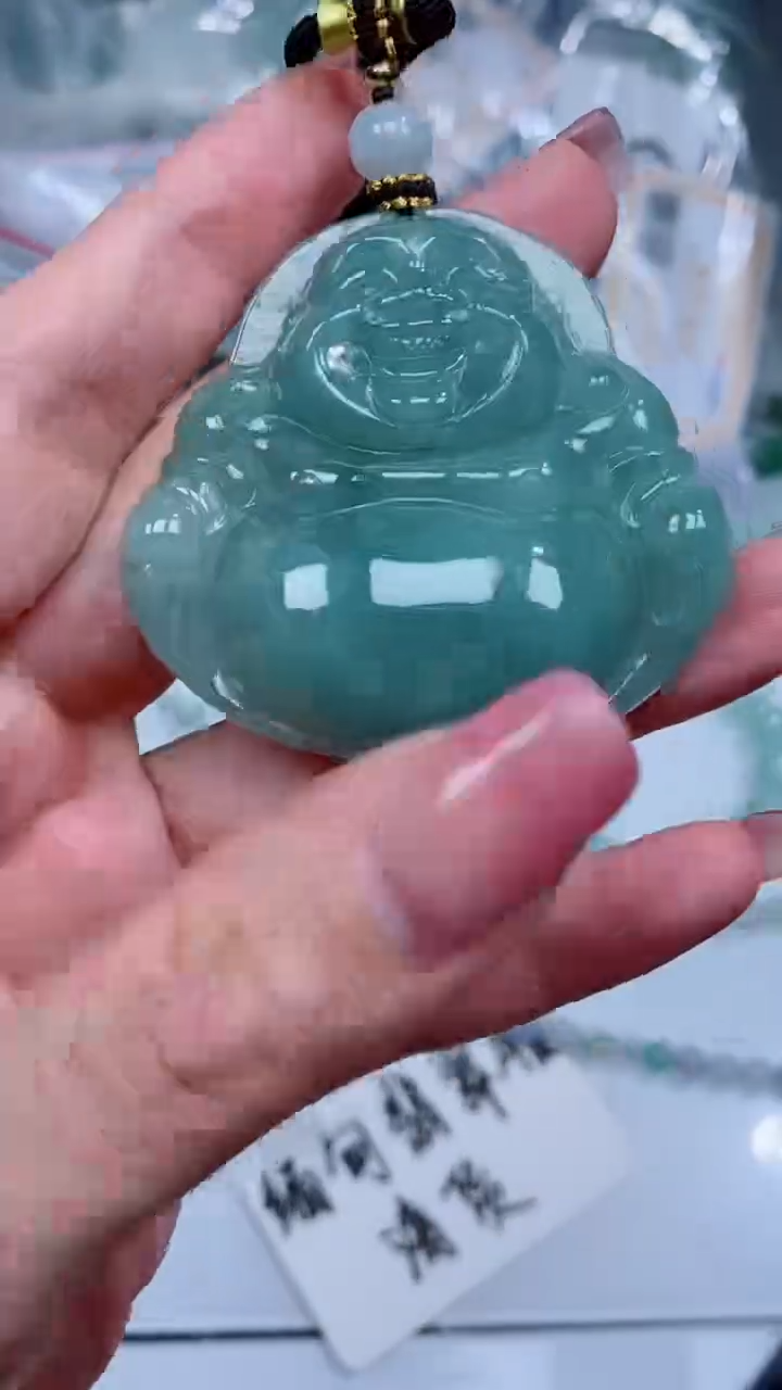 翡翠未镶嵌颈饰吊坠