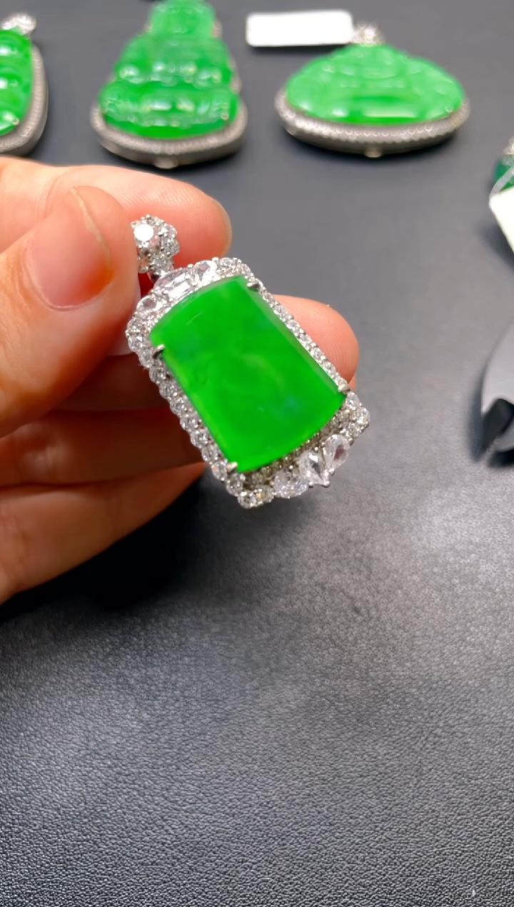 吊坠(不含链)银S925镶嵌翡翠吊坠