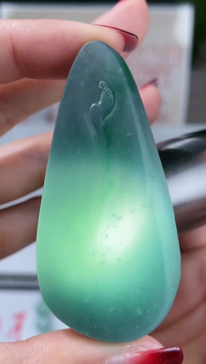 【闪购商品】定制翡翠未镶嵌不退不换CMH1件-A
