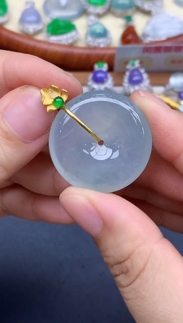 颈饰18K金镶嵌翡翠370-中国好珍宝