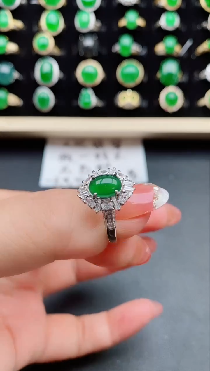 【闪购商品】翡翠戒指银S925镶嵌21212