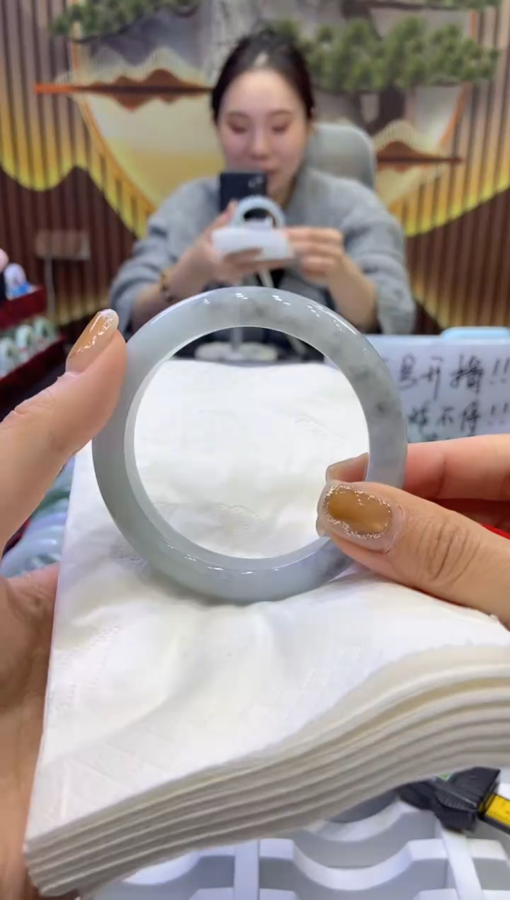 未镶嵌手镯翡翠0009495