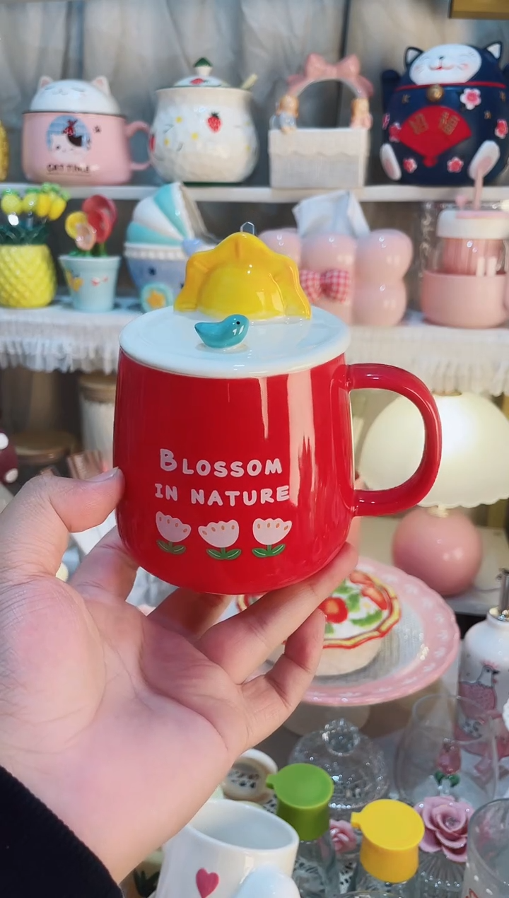 【闪购商品】瓷片水杯 质量好发货快放心拍