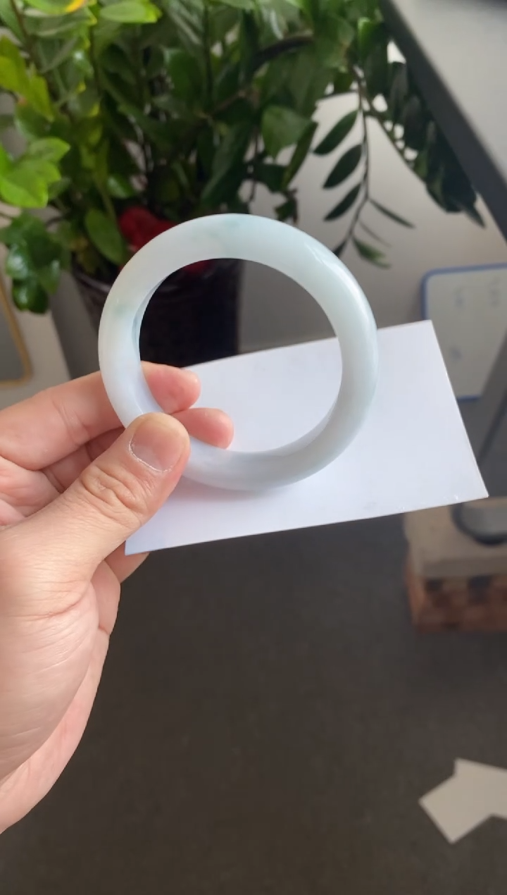 【闪购商品】翡翠手镯未镶嵌圈口56-57