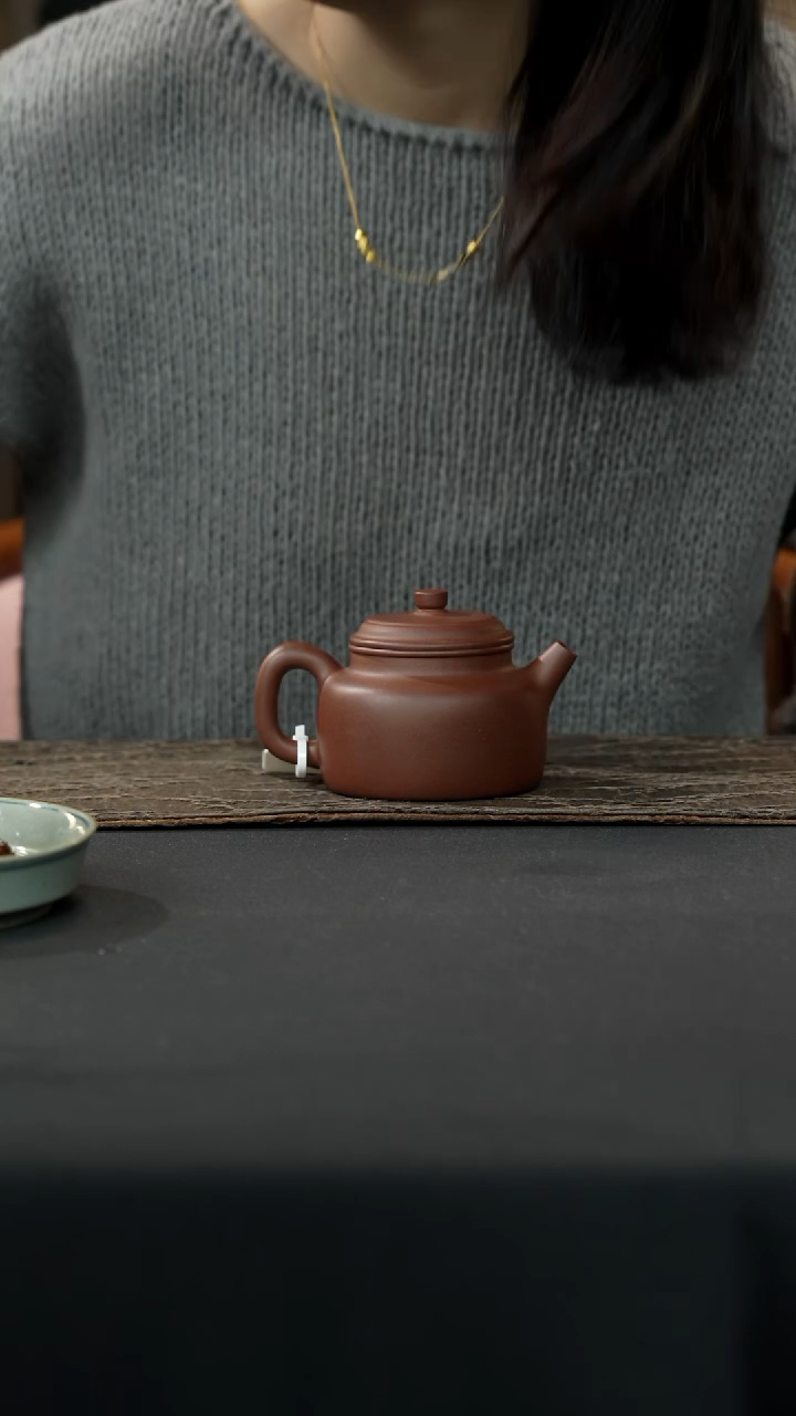 【闪购商品】紫砂茶壶底槽清德钟250cc