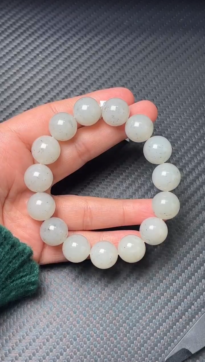 未镶嵌手串和田玉和田黑山微色差卡14j