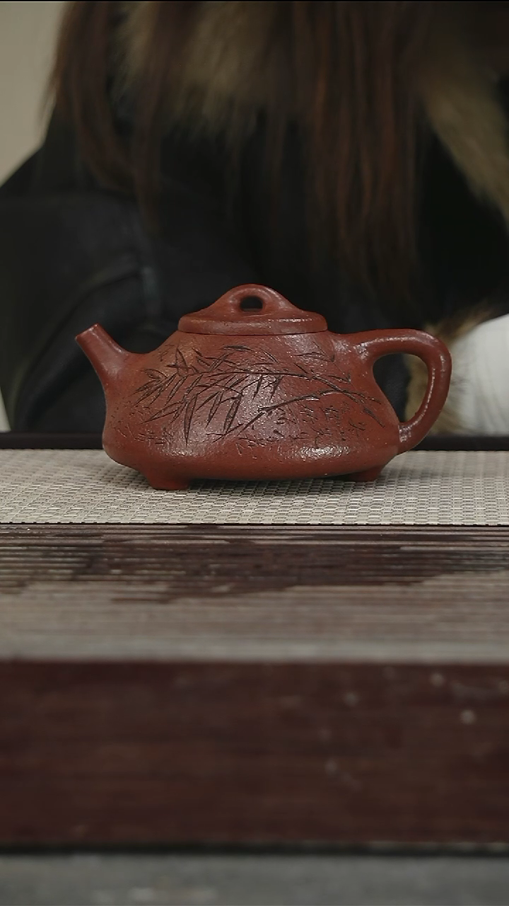 茶壶紫砂65号360CC