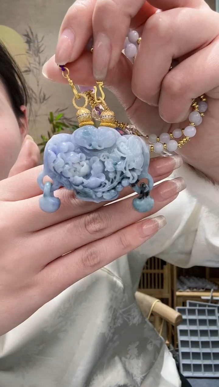 【闪购商品】翡翠颈饰未镶嵌吊坠