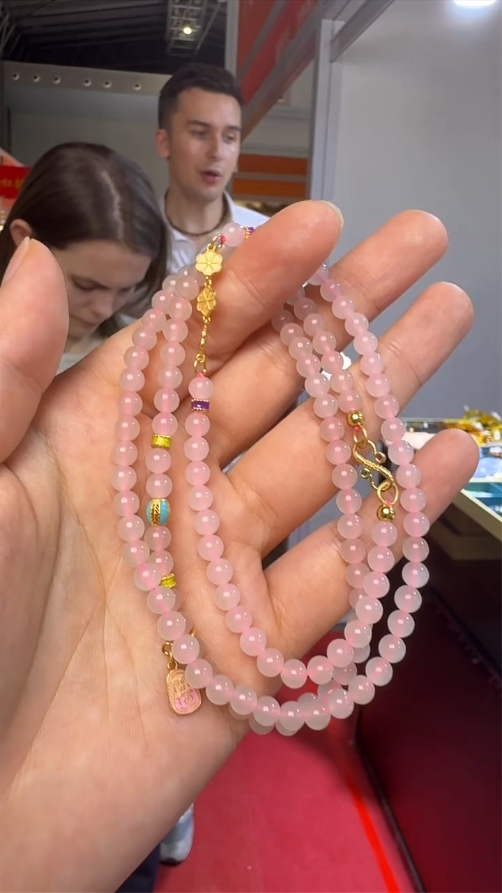 和田玉未镶嵌颈饰上海国际珠宝展假一罚十