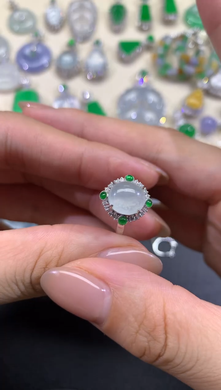 【闪购商品】翡翠戒指18K金镶嵌22天然A货翡翠