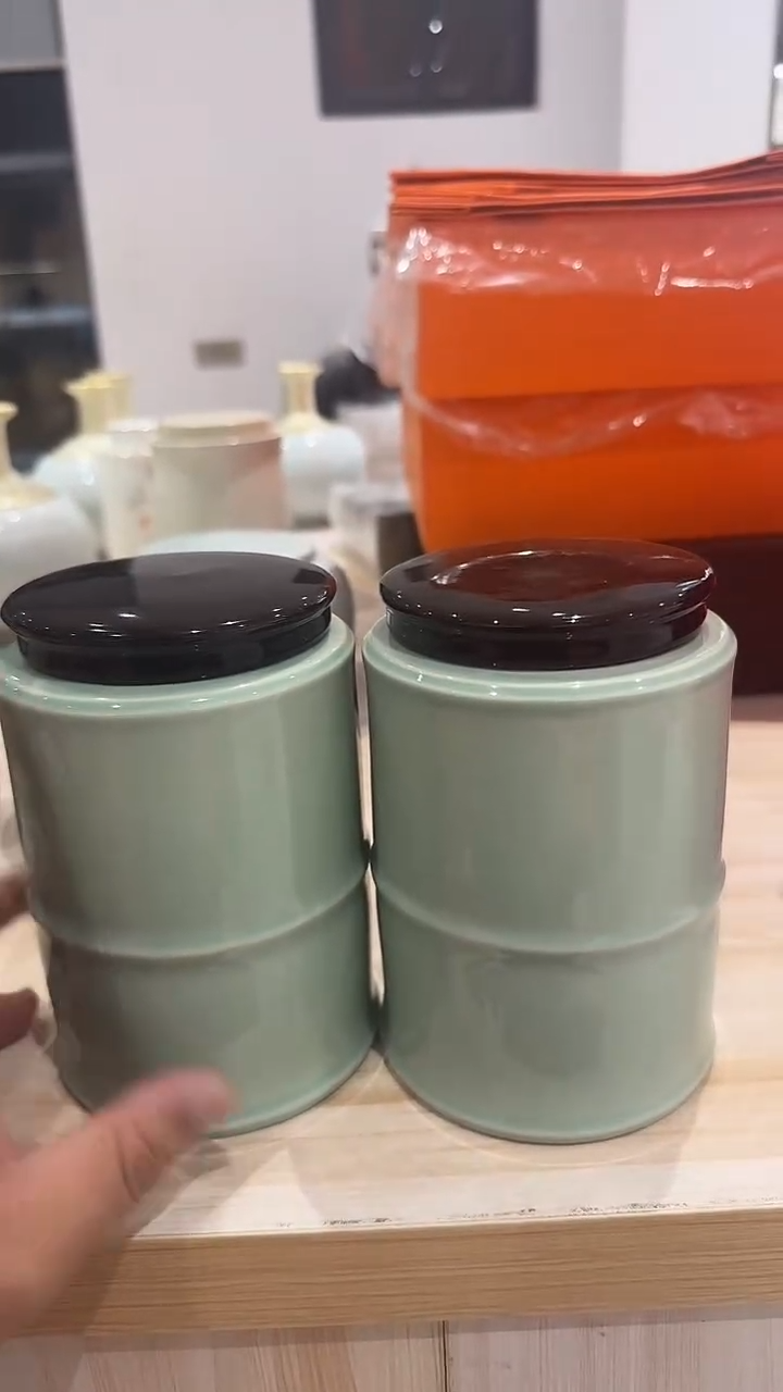 德化精品陶瓷罐2个