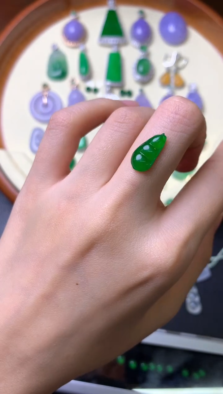 【闪购商品】定制翡翠未镶嵌裸石