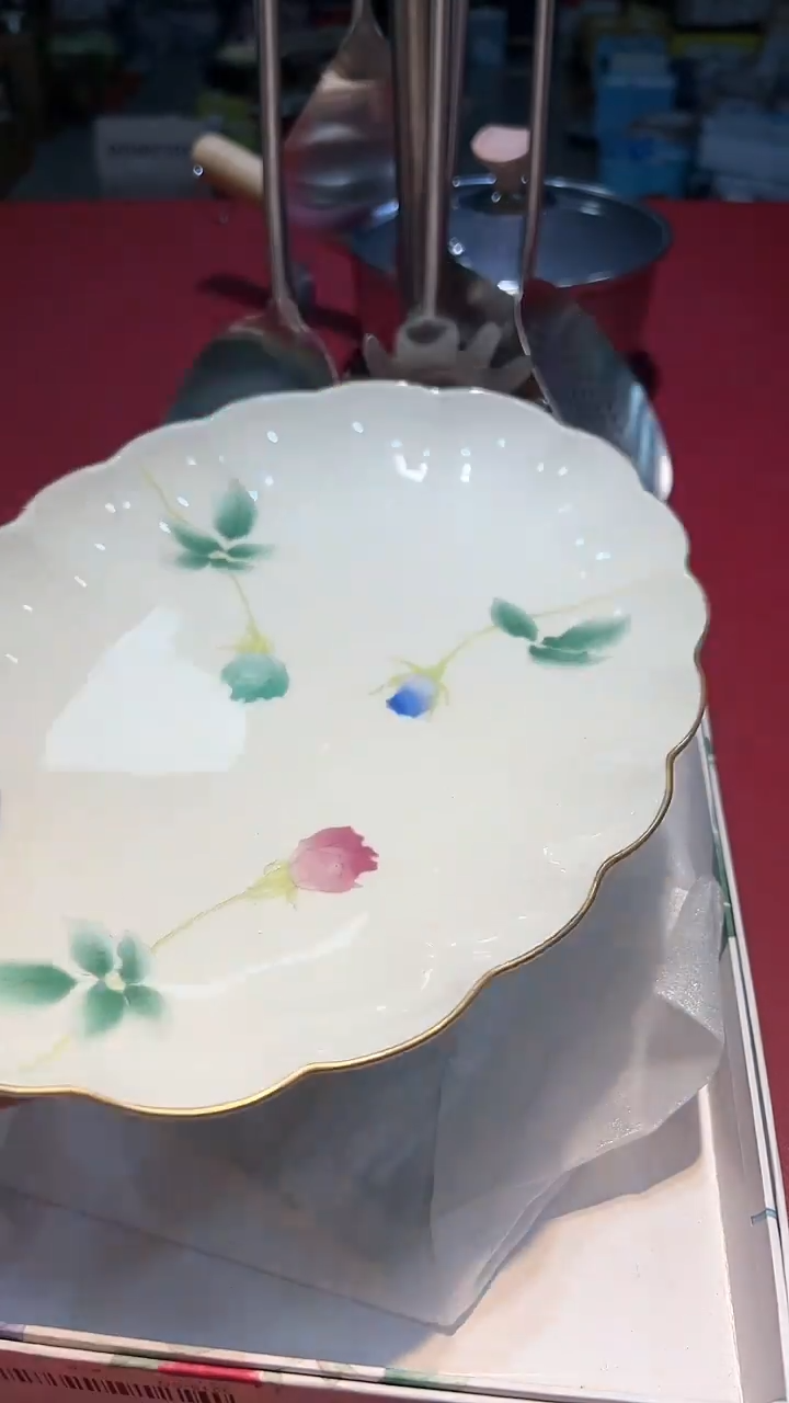 【闪购商品】瓷片锅碗瓢盆一件不剩