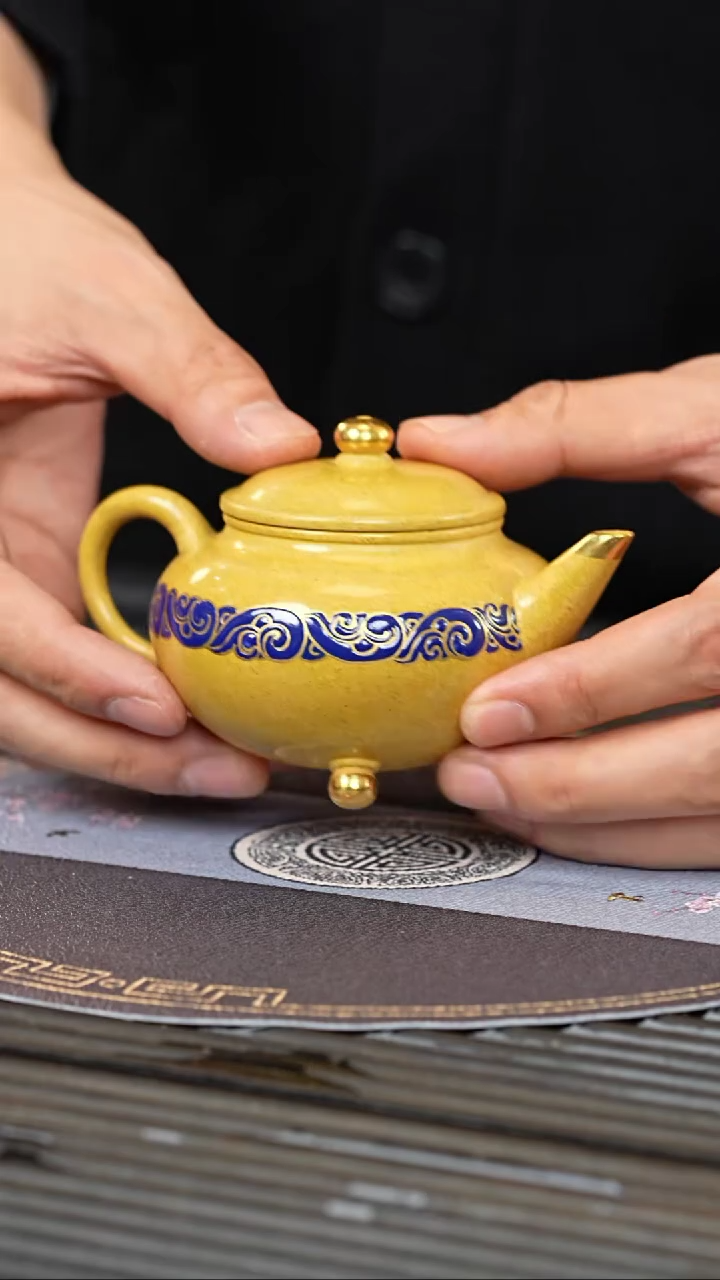 【闪购商品】紫砂茶壶XJH 水磨本山绿 三足水平